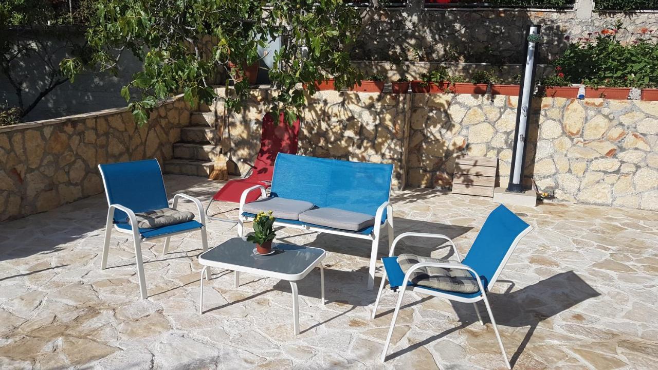Mina Apartments Okrug Gornji Exterior photo